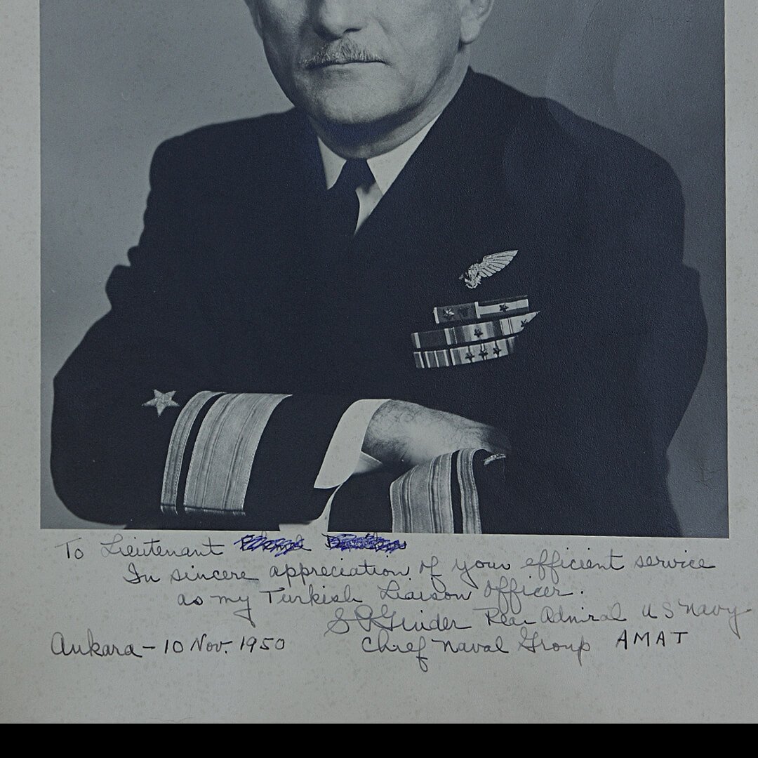 amerikali-komutan-1950-detay-1.jpg